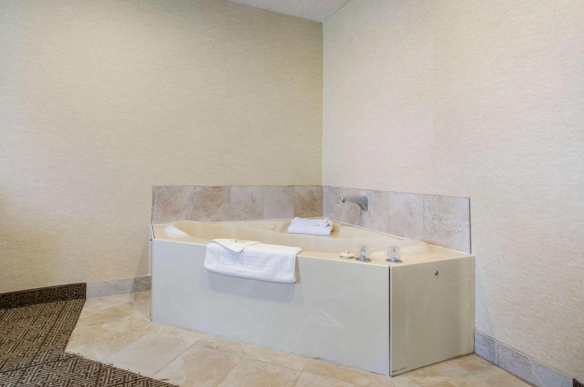 Quality Inn Goodland I-70 Esterno foto